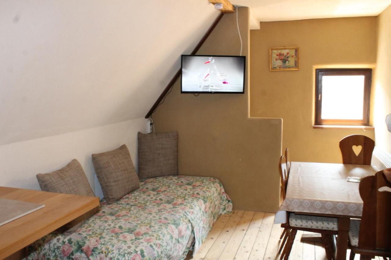 Apartamento Feriengut Zum Trinkstorch Leinsweiler Exterior foto